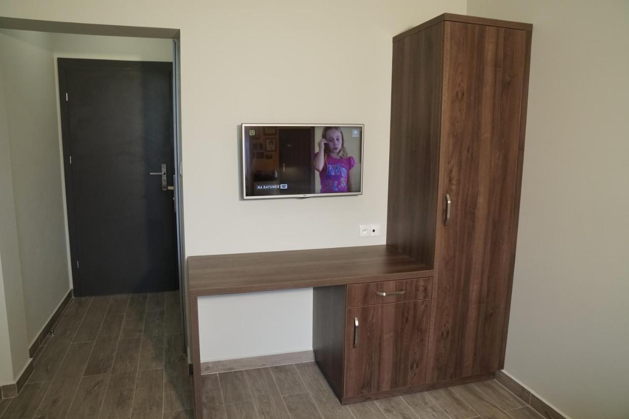 Smartmotel Pułtusk Екстериор снимка